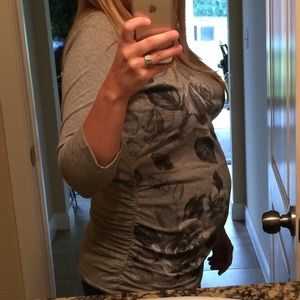 Oh Baby maternity shirt